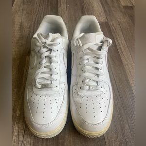 Men’s Air Force 1’s / White / Size 10.5
